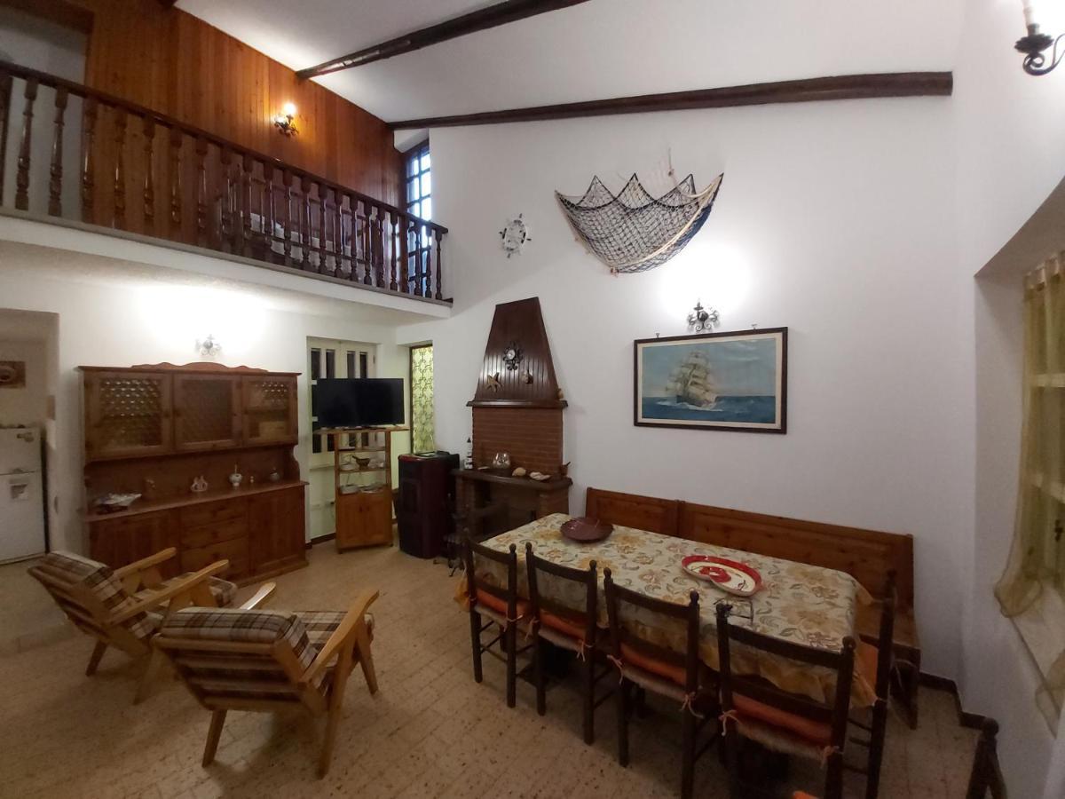 Villa l'Amante Fondi Esterno foto